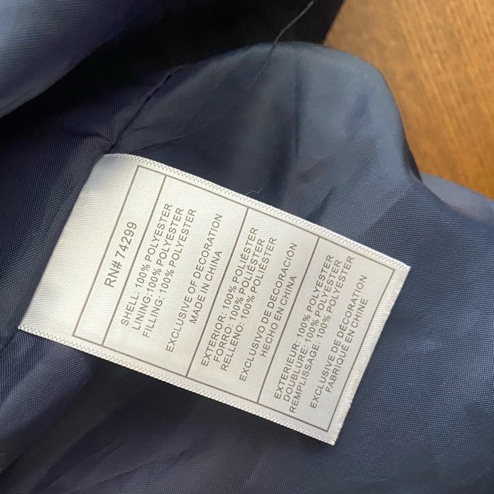Reebok Colorblock Puffer Jacket - Picture 8 of 8